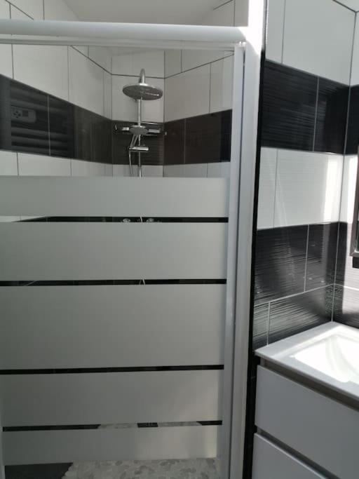 Gite Bin Benaise Draps Et Serviettes Compris Pamproux Dış mekan fotoğraf
