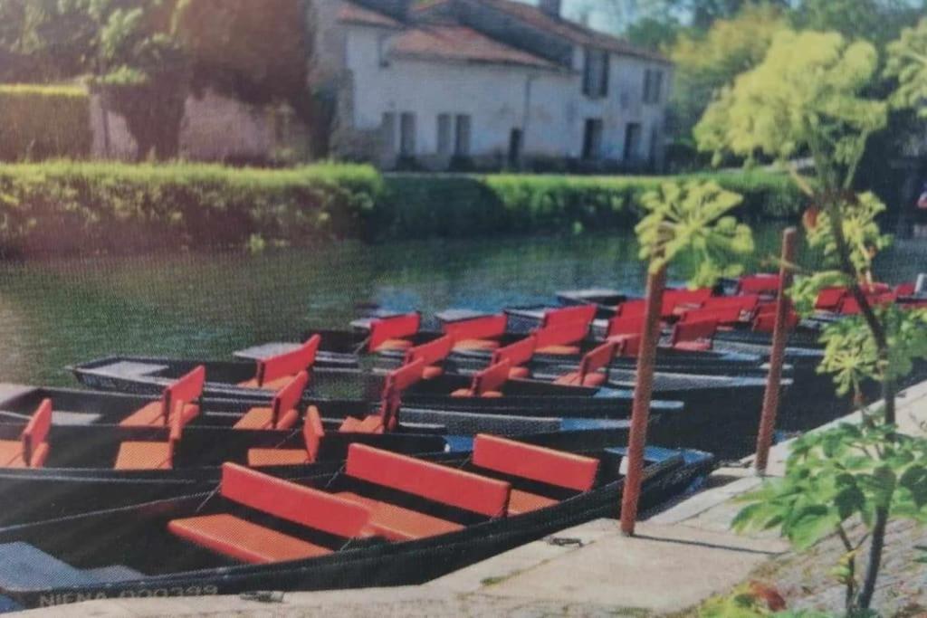 Gite Bin Benaise Draps Et Serviettes Compris Pamproux Dış mekan fotoğraf